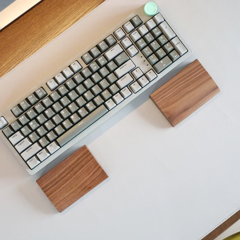 Walnut Wood Plam Rest Custom S - огляд і ціна Tech For Office
